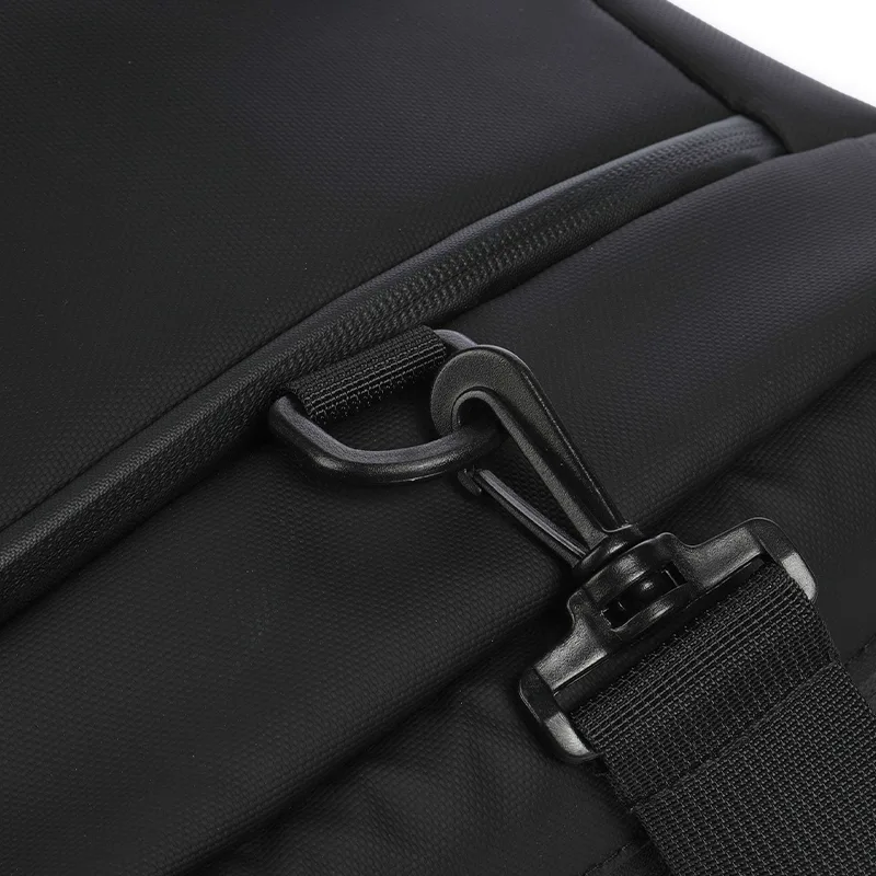 Briize BORSONE Travelite 5054910 NERO VENTO PELLETTERIE 4